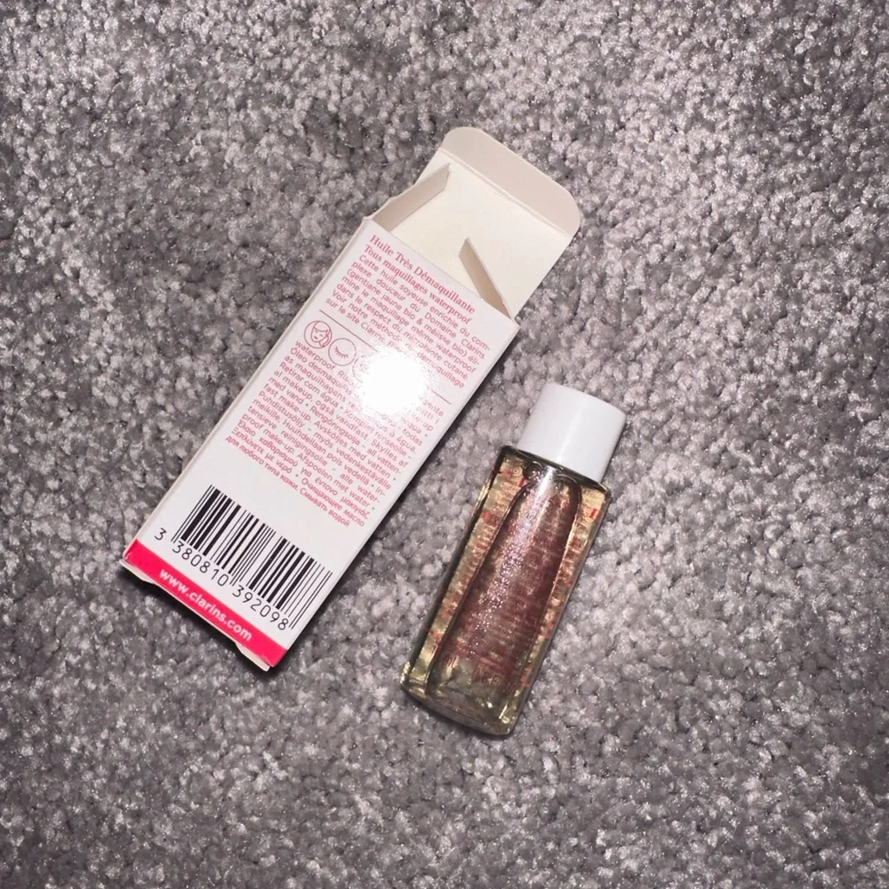 NWT clarins skincare mini total cleaning oil